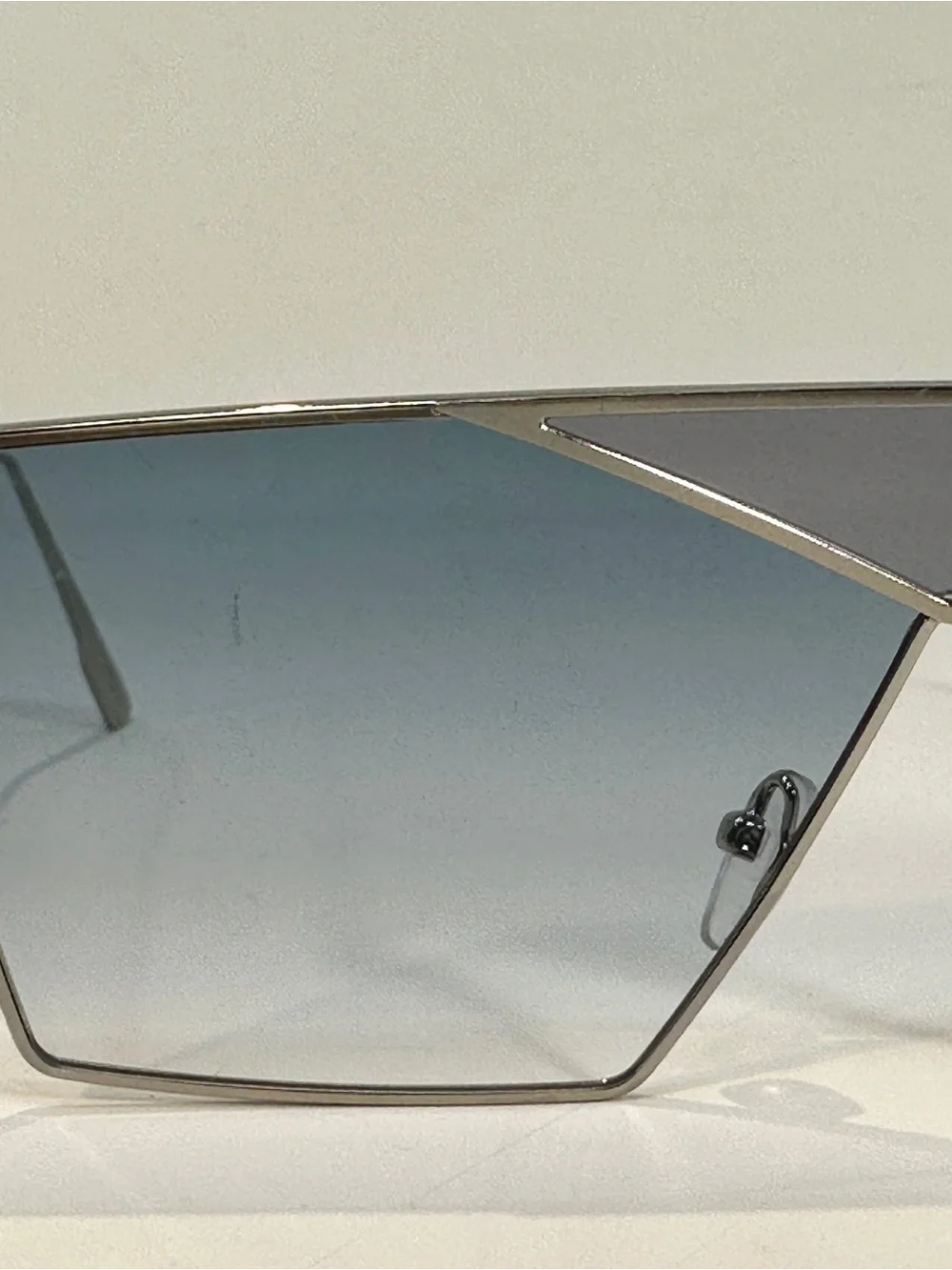 Loewe Puzzle Authentic Sunglasses Frames 69-3 Square LW40011U Geometric